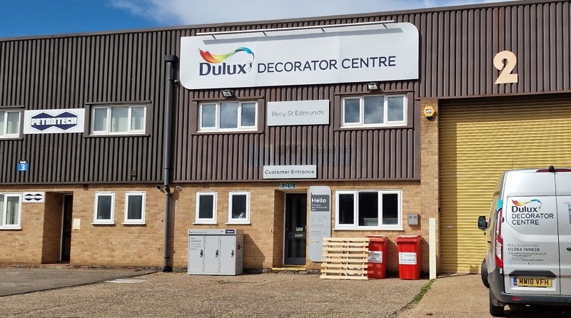 Dulux Decorator Centre