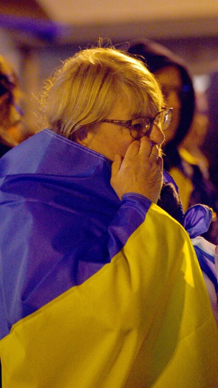 Andy Abbott Ukraine Night Vigil 5 Bury St Edmunds Scaled E1680640945929 450x800, eXplore Bury St Edmunds!